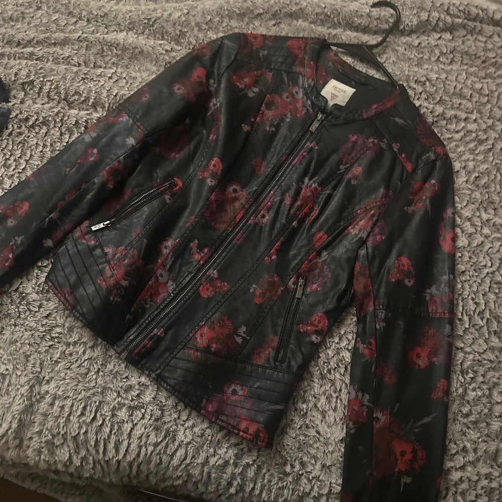 Jacket - Picture 1 of 2
